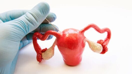 Miyom Nedir? Miyom Belirtileri ve Tedavisi Nasıl Olur?