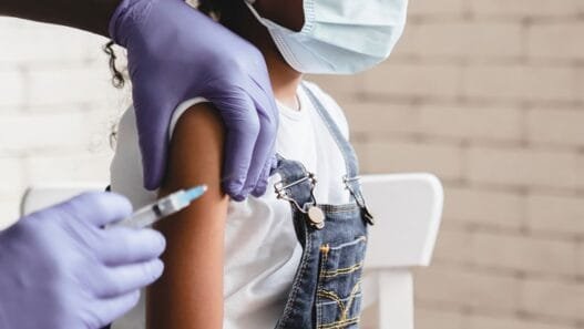 ABD 5 Yaş Altı Çocuklar İçin COVID-19 Aşılarını Onayladı