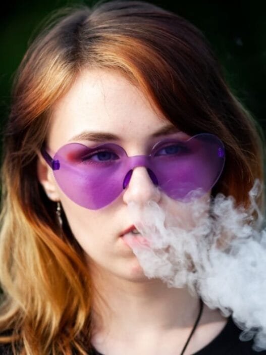 Depresif Gençler Arasında E-Sigara Kullanımı Daha Yaygın