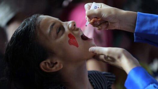 DSÖ: Gazze’de Çocuk Felci Aşılama Kampanyasında 157 Bin Çocuk Aşılandı