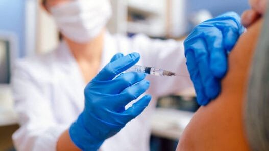 Türkiye’de Aşı Krizi: Türk Tabipler Birliği Hekimleri Salgın Hastalıkların Artabileceği Konusunda Uyardı