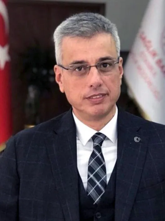 Sağlıklı Bakanı Prof.Dr. Kemal Memişoğlu
