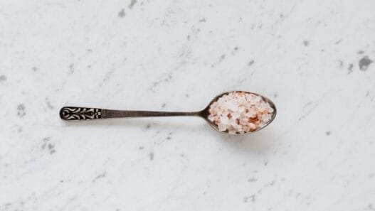 Bir Çay Kaşığı Tuz
