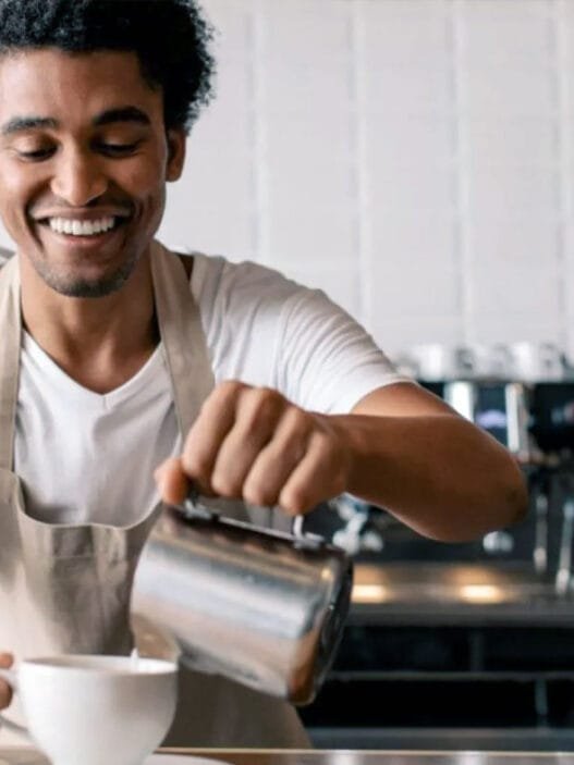 Kahve Tüketen Birey